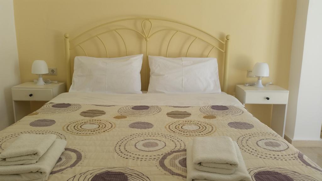 Antonios Hotel Apartments Matala  Room photo