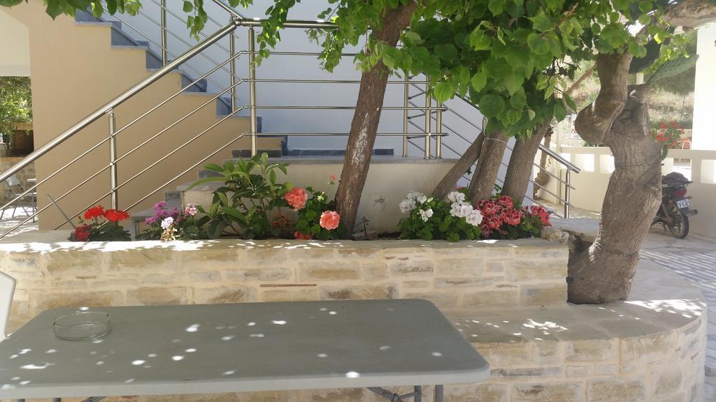 Antonios Hotel Apartments Matala  Exterior photo